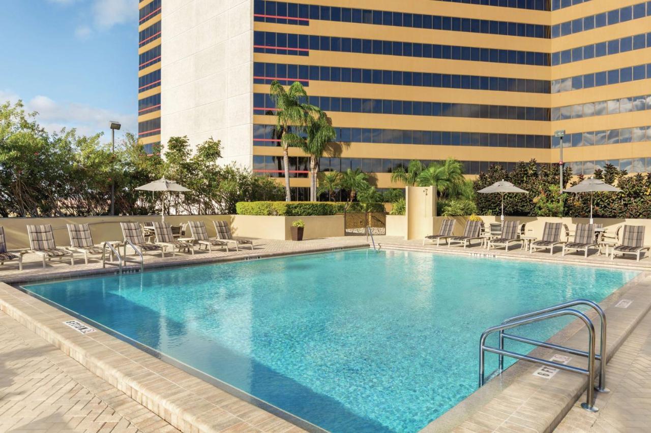 Hotel Doubletree By Hilton Orlando Downtown Exterior foto